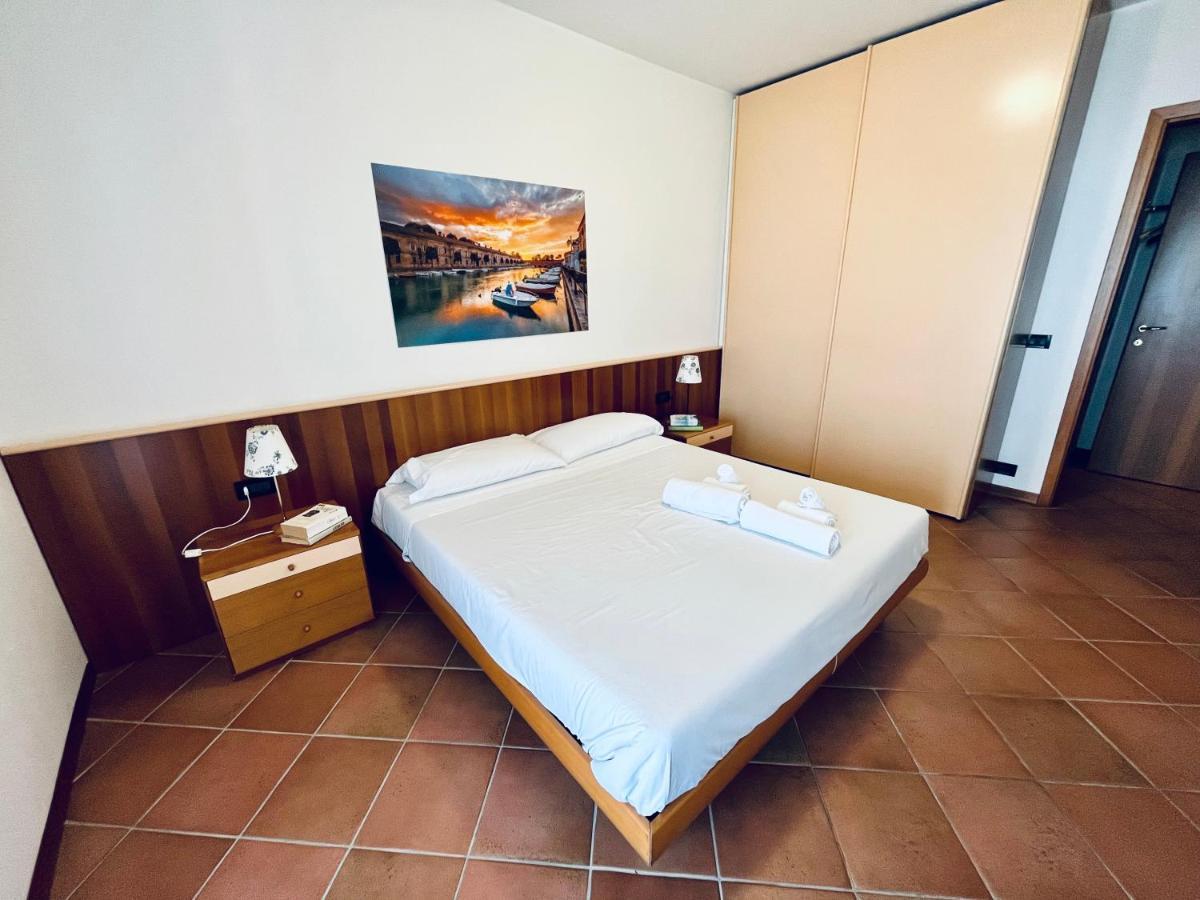 Residence Virgilio Sirmione Exteriör bild